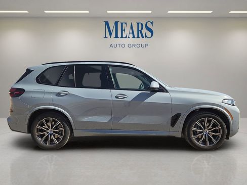 Used 2026 BMW X5 sDrive40i image 5