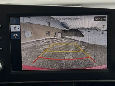 Used 2025 Hyundai Elantra SE w/ Cargo Package image 20