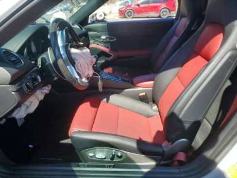 Used 2025 Porsche 718 Boxster S RWD image 5