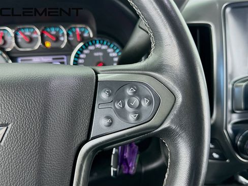 Used 2018 Chevrolet Silverado 1500 LTZ Z71 image 16