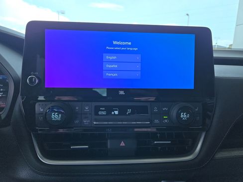 Used 2024 Toyota Grand Highlander Limited image 19