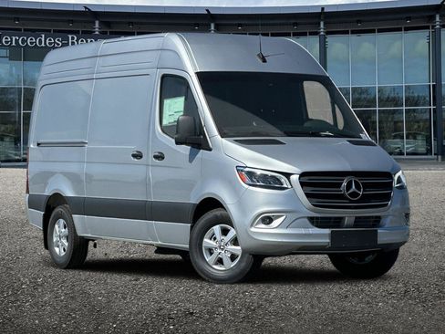 New 2024 Mercedes-Benz Sprinter 2500 image 2