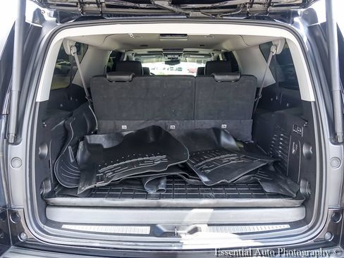 Used 2017 GMC Yukon XL Denali w/ Open Road Package AWD/4WD image 27