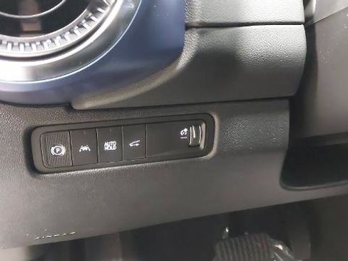 New 2026 Chevrolet Equinox EV LT image 23