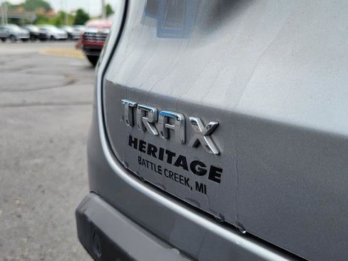 Used 2024 Chevrolet Trax LT w/ Driver Confidence Package FWD image 26