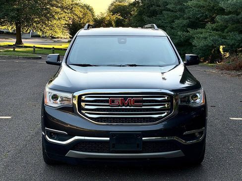 Used 2017 GMC Acadia SLT w/ LPO, Floor Liner Package AWD/4WD image 12