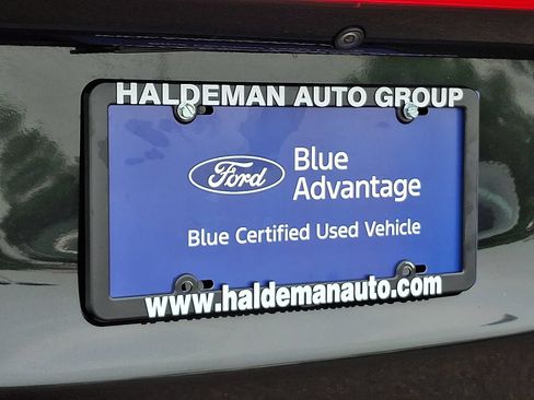 Used 2023 Chrysler Pacifica Touring-L FWD image 30