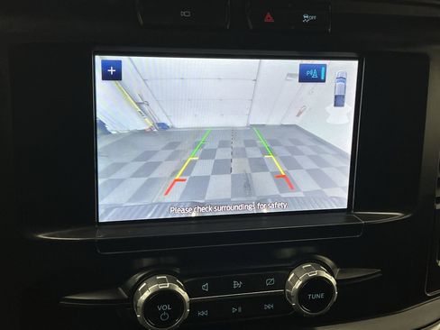 Certified 2022 Ford F150 XLT w/ Equipment Group 301A Mid image 5