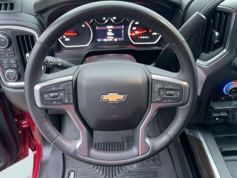 Used 2022 Chevrolet Silverado 2500 LT w/ Convenience Package image 15