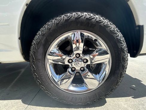 Used 2017 RAM 1500 Big Horn RWD image 13