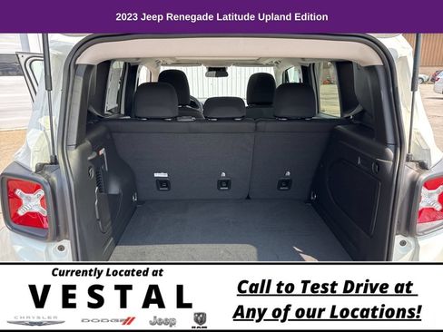 Used 2023 Jeep Renegade Latitude w/ Sun/Sound Group AWD/4WD image 26