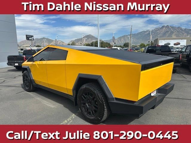 Used 2024 Tesla Cybertruck Cyberbeast AWD/4WD image 8