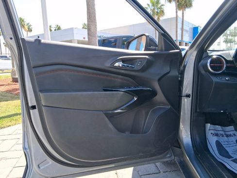 Used 2026 Chevrolet Trax RS w/ Sunroof Package FWD image 14