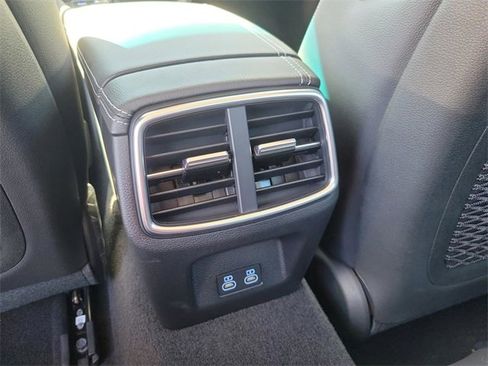 New 2026 Genesis G70 2.5T Prestige image 9