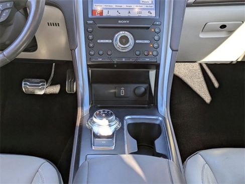 Used 2017 Ford Fusion Platinum image 21