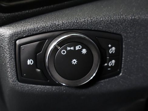 Used 2022 Ford EcoSport SE image 34