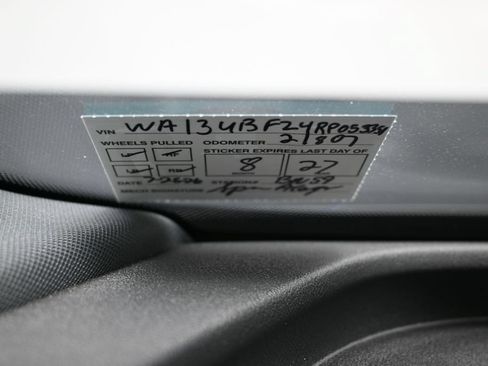 Used 2024 Audi Q4 e-tron Premium Plus AWD/4WD image 10