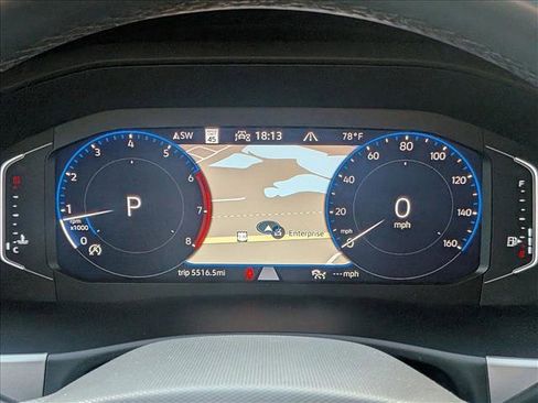 Used 2021 Volkswagen Atlas SEL R-Line image 12