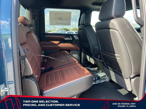 New 2026 GMC Sierra 2500 Denali Ultimate AWD/4WD image 17