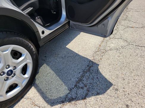 Used 2019 Ford Escape S FWD image 37