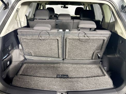 Certified 2023 Volkswagen Tiguan S FWD image 21