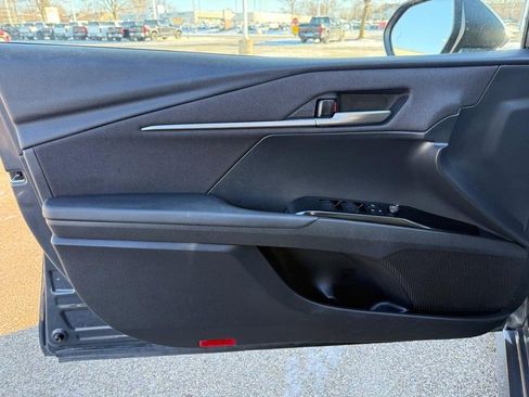 Used 2025 Toyota Camry LE image 19