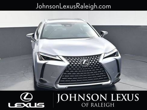 New 2026 Lexus UX 300h FWD image 4
