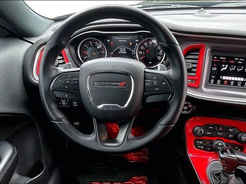 Used 2019 Dodge Challenger GT w/ Performance Handling Group RWD image 6