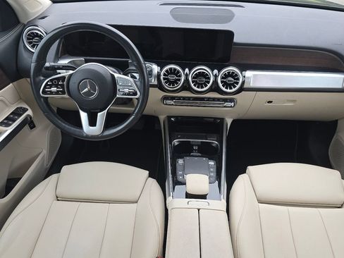 Certified 2023 Mercedes-Benz GLB 250 4MATIC image 22