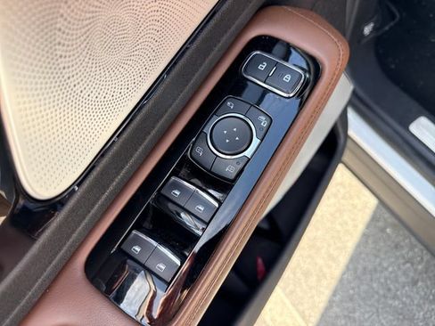 Used 2022 Lincoln Aviator Grand Touring w/ Equipment Group 301A AWD/4WD image 27