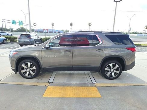 Used 2019 Chevrolet Traverse LT w/ LT Premium Package FWD image 7