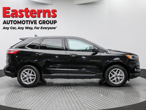 Used 2023 Ford Edge SEL image 4