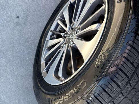 Used 2017 Acura RDX FWD w/ Advance Package image 2