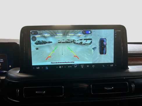 Used 2025 Lincoln Aviator Black Label w/ Black Label Special Edition AWD/4WD image 14