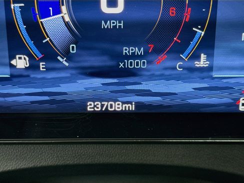 Used 2026 Chevrolet Traverse LT w/ Driver Confidence Package FWD image 19