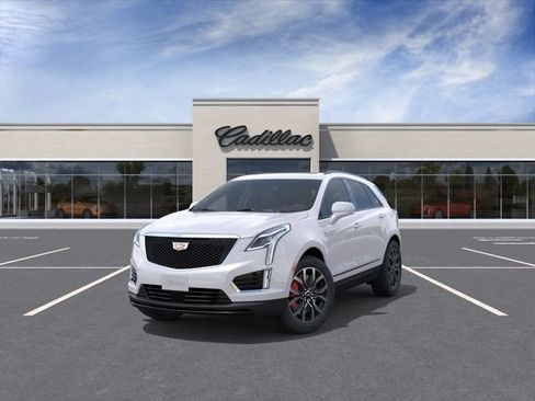 New 2026 Cadillac XT5 Sportv w/ LPO, Floor Liner Package AWD/4WD image 8
