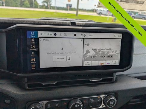 New 2025 Jeep Gladiator Willys image 21