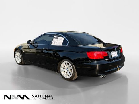 Used 2011 BMW 328i Convertible RWD image 3
