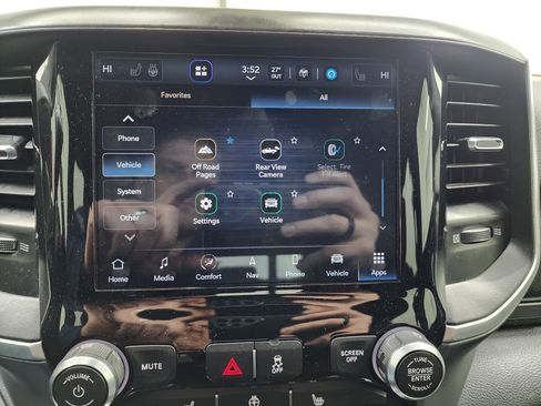 Used 2022 RAM 2500 Big Horn w/ Level C Equiment Group image 58