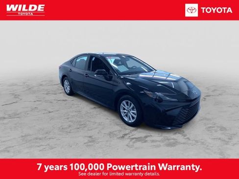 Certified 2026 Toyota Camry LE FWD image 3