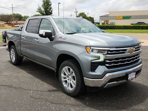 Used 2023 Chevrolet Silverado 1500 LTZ w/ LTZ Convenience Package II AWD/4WD image 6