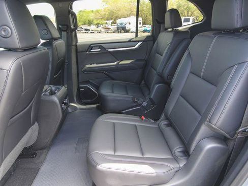 New 2026 GMC Acadia Elevation w/ Black Edition FWD image 28