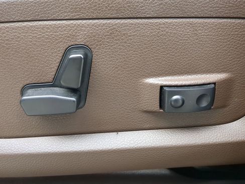 Used 2025 RAM 3500 Laramie image 29