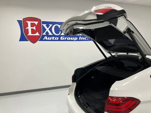 Used 2014 BMW 535i Gran Turismo image 17