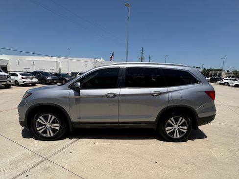 Certified 2018 Honda Pilot EX-L image 4