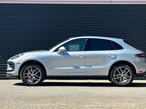 New 2026 Porsche Macan AWD/4WD image 2