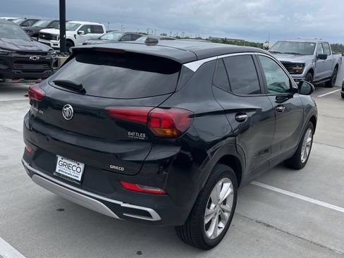 Used 2021 Buick Encore GX Preferred w/ Cold Weather Comfort Package AWD/4WD image 3
