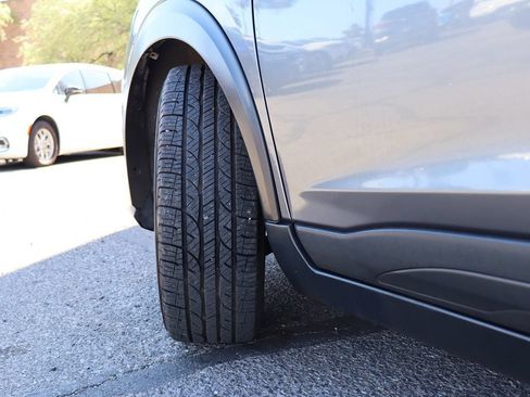 Used 2021 Nissan Kicks SV FWD image 6