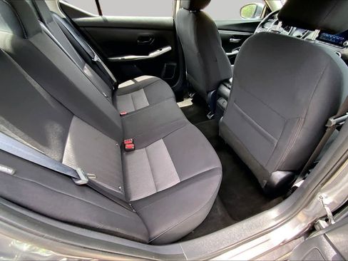 Used 2025 Nissan Sentra SV FWD image 19