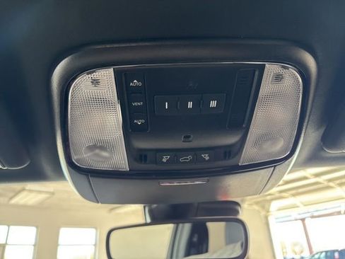 Used 2025 Dodge Durango R/T AWD/4WD image 47
